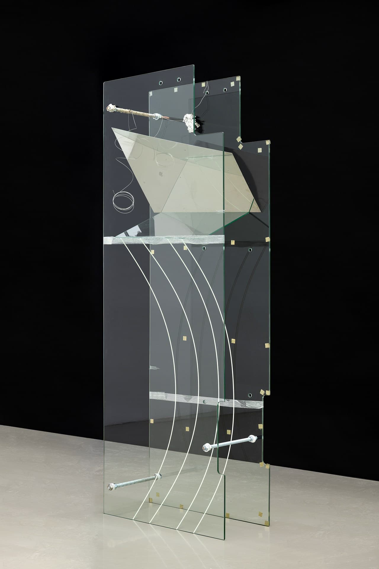 Nora Schultz, “Now and The non-watch,” Galerie Meyer Kainer, Vienna, 2026. Images courtesy of Galerie Meyer Kainer, Vienna. Photo by Simon Veres.